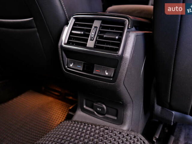 Белый Шкода Kodiaq, объемом двигателя 2 л и пробегом 170 тыс. км за 23900 $, фото 60 на Automoto.ua