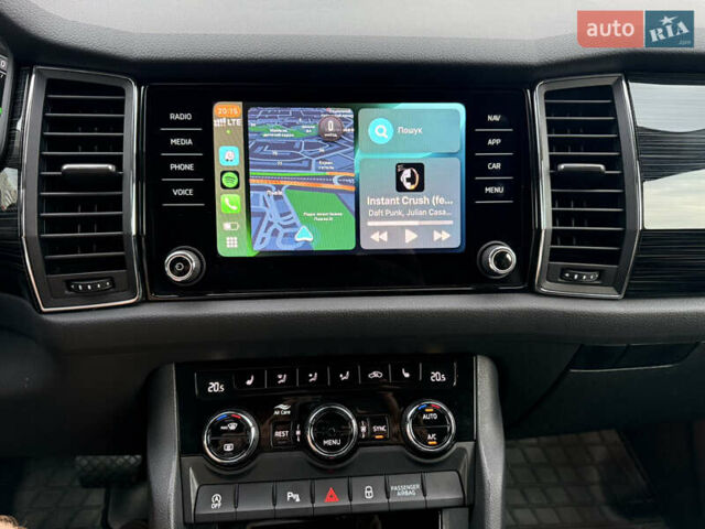 Белый Шкода Kodiaq, объемом двигателя 0 л и пробегом 377 тыс. км за 22500 $, фото 15 на Automoto.ua