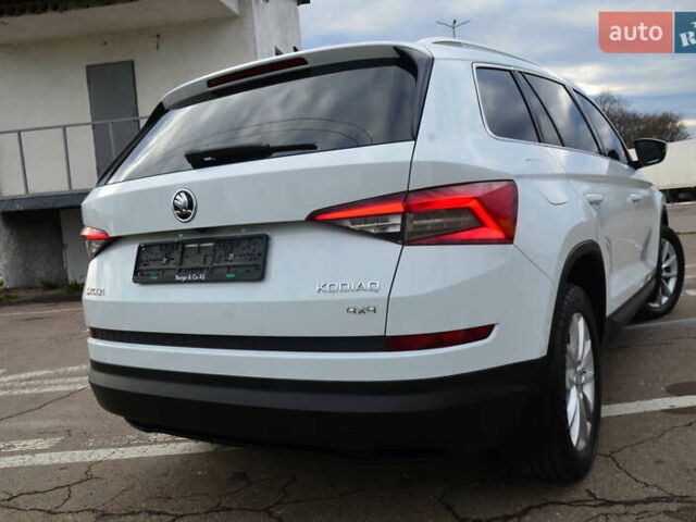 Білий Шкода Kodiaq, об'ємом двигуна 2 л та пробігом 245 тис. км за 26750 $, фото 30 на Automoto.ua