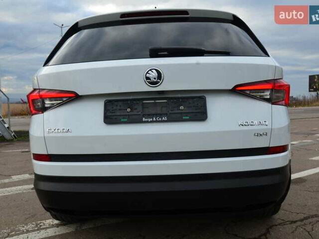 Білий Шкода Kodiaq, об'ємом двигуна 2 л та пробігом 245 тис. км за 26750 $, фото 34 на Automoto.ua