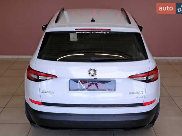 Белый Шкода Kodiaq, объемом двигателя 2 л и пробегом 170 тыс. км за 23900 $, фото 18 на Automoto.ua
