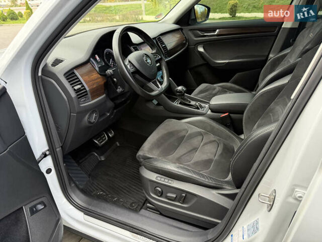 Белый Шкода Kodiaq, объемом двигателя 1.97 л и пробегом 230 тыс. км за 26999 $, фото 38 на Automoto.ua