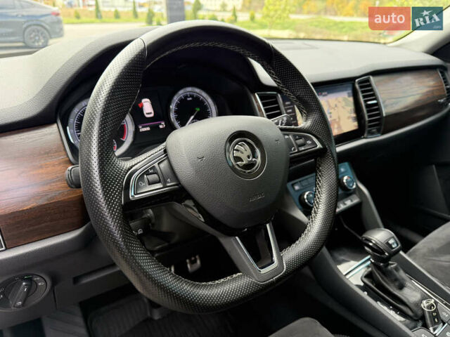 Белый Шкода Kodiaq, объемом двигателя 1.97 л и пробегом 230 тыс. км за 26999 $, фото 40 на Automoto.ua