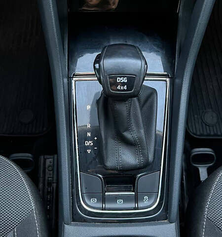 Белый Шкода Kodiaq, объемом двигателя 1.98 л и пробегом 209 тыс. км за 20400 $, фото 38 на Automoto.ua