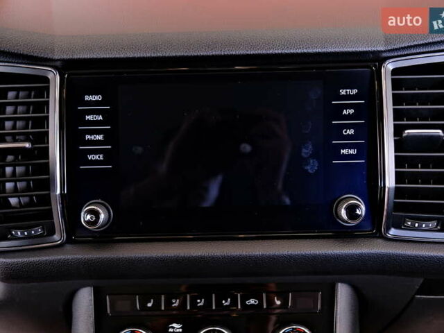 Белый Шкода Kodiaq, объемом двигателя 2 л и пробегом 170 тыс. км за 23900 $, фото 28 на Automoto.ua