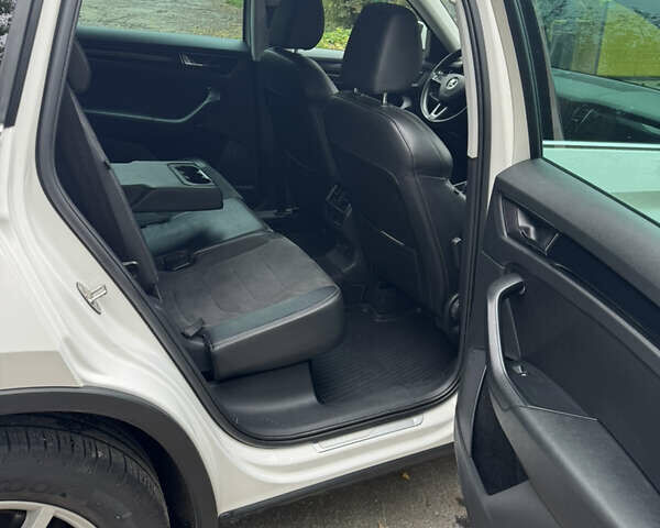 Білий Шкода Kodiaq, об'ємом двигуна 1.97 л та пробігом 218 тис. км за 27300 $, фото 15 на Automoto.ua