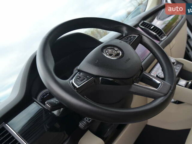 Білий Шкода Kodiaq, об'ємом двигуна 2 л та пробігом 245 тис. км за 26750 $, фото 36 на Automoto.ua