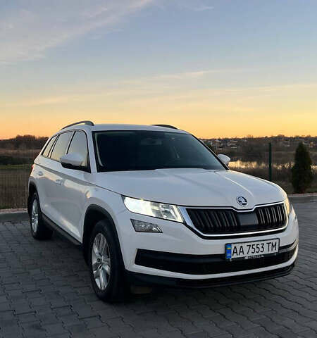 Белый Шкода Kodiaq, объемом двигателя 1.98 л и пробегом 209 тыс. км за 20400 $, фото 23 на Automoto.ua