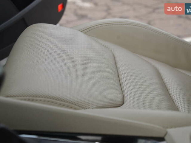 Білий Шкода Kodiaq, об'ємом двигуна 2 л та пробігом 245 тис. км за 26750 $, фото 40 на Automoto.ua