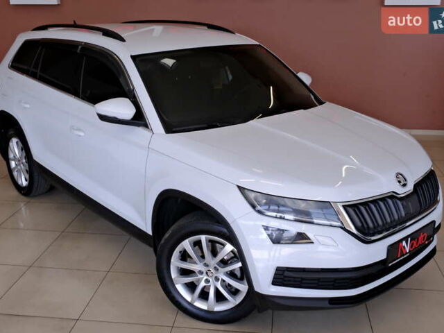 Белый Шкода Kodiaq, объемом двигателя 2 л и пробегом 170 тыс. км за 23900 $, фото 8 на Automoto.ua