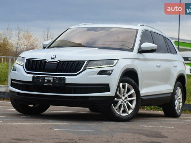 Білий Шкода Kodiaq, об'ємом двигуна 2 л та пробігом 285 тис. км за 25950 $, фото 12 на Automoto.ua