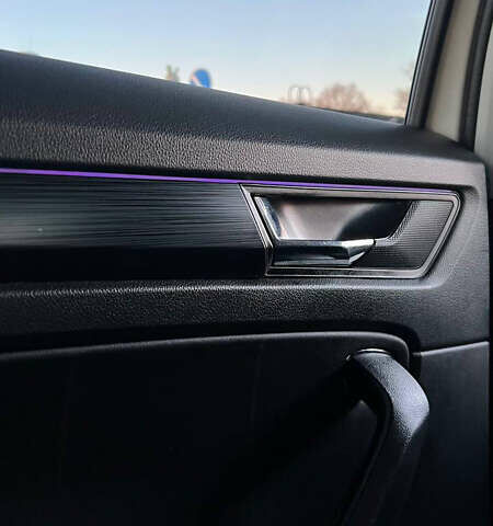 Белый Шкода Kodiaq, объемом двигателя 1.98 л и пробегом 209 тыс. км за 20400 $, фото 57 на Automoto.ua
