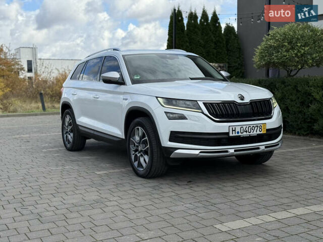 Белый Шкода Kodiaq, объемом двигателя 1.97 л и пробегом 230 тыс. км за 26999 $, фото 34 на Automoto.ua