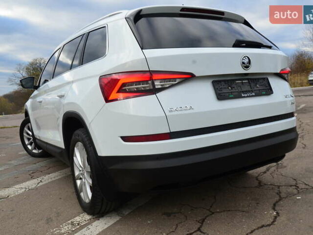 Білий Шкода Kodiaq, об'ємом двигуна 2 л та пробігом 285 тис. км за 25950 $, фото 26 на Automoto.ua