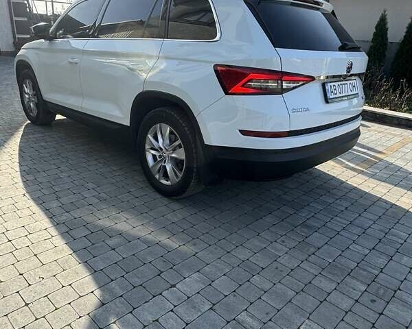 Білий Шкода Kodiaq, об'ємом двигуна 1.97 л та пробігом 195 тис. км за 28999 $, фото 30 на Automoto.ua