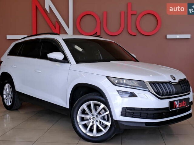 Белый Шкода Kodiaq, объемом двигателя 2 л и пробегом 170 тыс. км за 23900 $, фото 9 на Automoto.ua