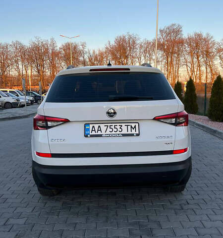 Белый Шкода Kodiaq, объемом двигателя 1.98 л и пробегом 209 тыс. км за 20400 $, фото 9 на Automoto.ua