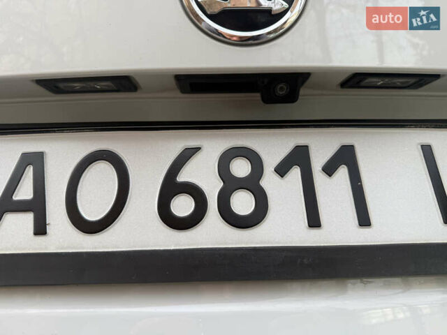 Белый Шкода Kodiaq, объемом двигателя 1.97 л и пробегом 263 тыс. км за 23800 $, фото 43 на Automoto.ua