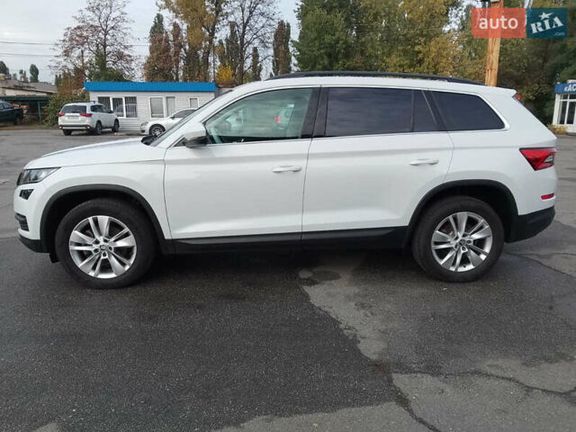 Белый Шкода Kodiaq, объемом двигателя 1.97 л и пробегом 98 тыс. км за 28500 $, фото 5 на Automoto.ua
