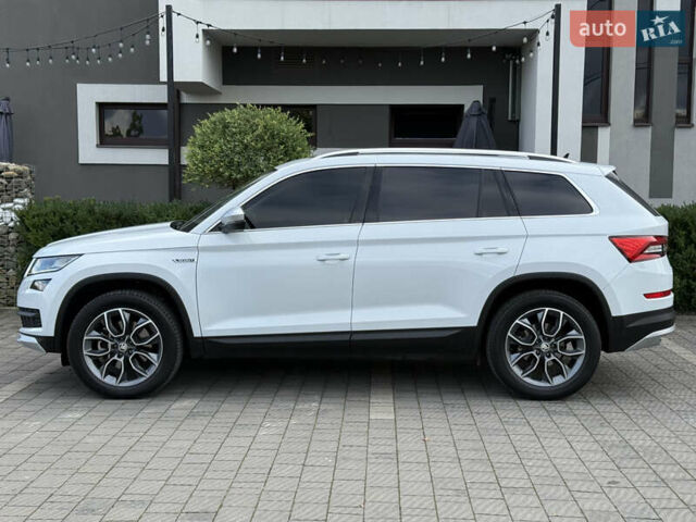 Белый Шкода Kodiaq, объемом двигателя 1.97 л и пробегом 230 тыс. км за 26999 $, фото 26 на Automoto.ua