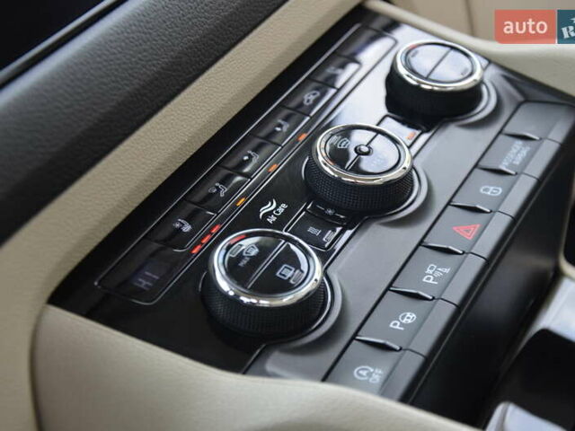 Білий Шкода Kodiaq, об'ємом двигуна 2 л та пробігом 285 тис. км за 25950 $, фото 38 на Automoto.ua