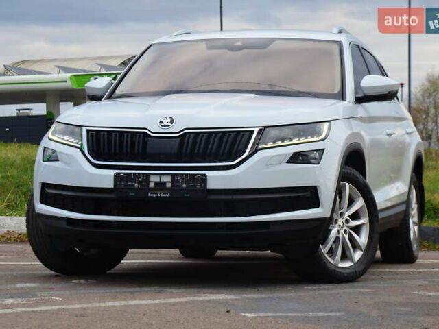 Білий Шкода Kodiaq, об'ємом двигуна 2 л та пробігом 285 тис. км за 25950 $, фото 11 на Automoto.ua