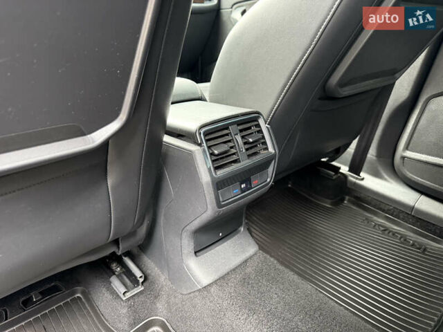 Белый Шкода Kodiaq, объемом двигателя 1.97 л и пробегом 230 тыс. км за 26999 $, фото 42 на Automoto.ua