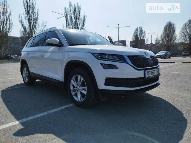 Белый Шкода Kodiaq, объемом двигателя 1.97 л и пробегом 80 тыс. км за 29000 $, фото 6 на Automoto.ua