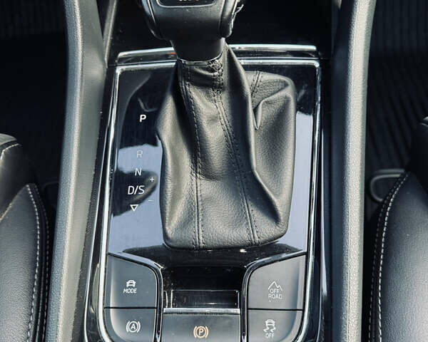 Білий Шкода Kodiaq, об'ємом двигуна 1.97 л та пробігом 218 тис. км за 27300 $, фото 29 на Automoto.ua
