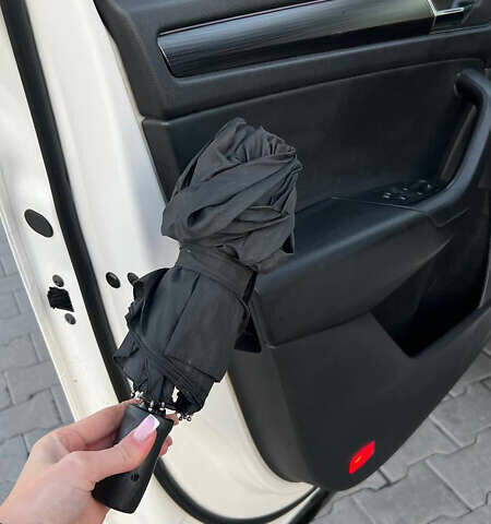 Белый Шкода Kodiaq, объемом двигателя 1.98 л и пробегом 209 тыс. км за 20400 $, фото 76 на Automoto.ua