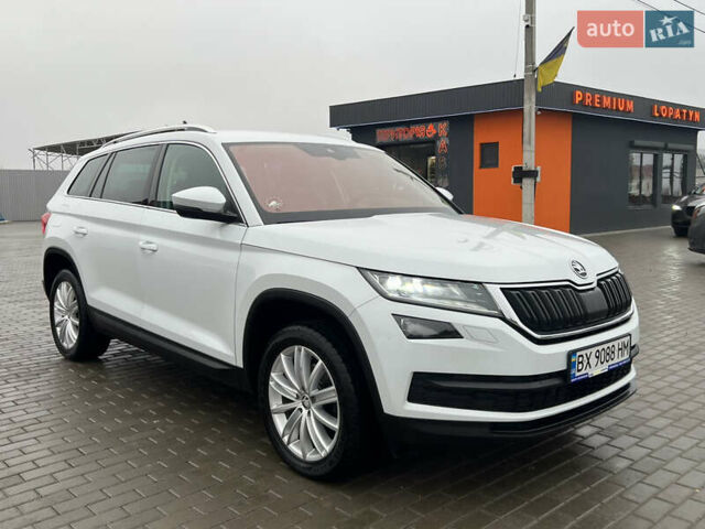 Белый Шкода Kodiaq, объемом двигателя 1.97 л и пробегом 229 тыс. км за 23509 $, фото 12 на Automoto.ua