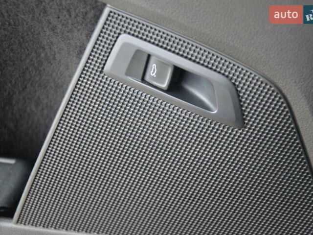 Білий Шкода Kodiaq, об'ємом двигуна 2 л та пробігом 285 тис. км за 25950 $, фото 47 на Automoto.ua