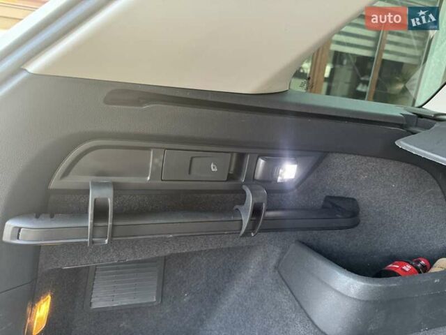 Білий Шкода Kodiaq, об'ємом двигуна 1.97 л та пробігом 195 тис. км за 28999 $, фото 9 на Automoto.ua