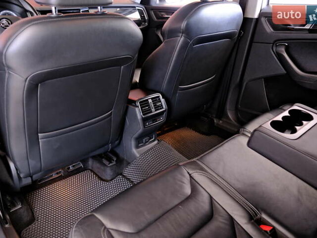 Белый Шкода Kodiaq, объемом двигателя 2 л и пробегом 170 тыс. км за 23900 $, фото 45 на Automoto.ua