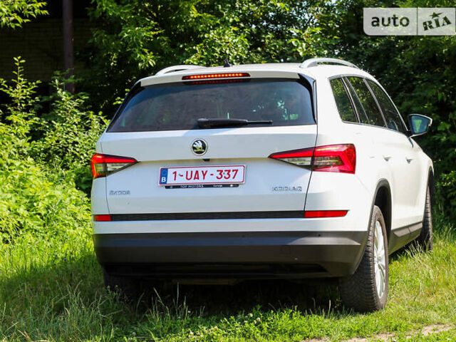 Белый Шкода Kodiaq, объемом двигателя 2 л и пробегом 208 тыс. км за 29999 $, фото 45 на Automoto.ua