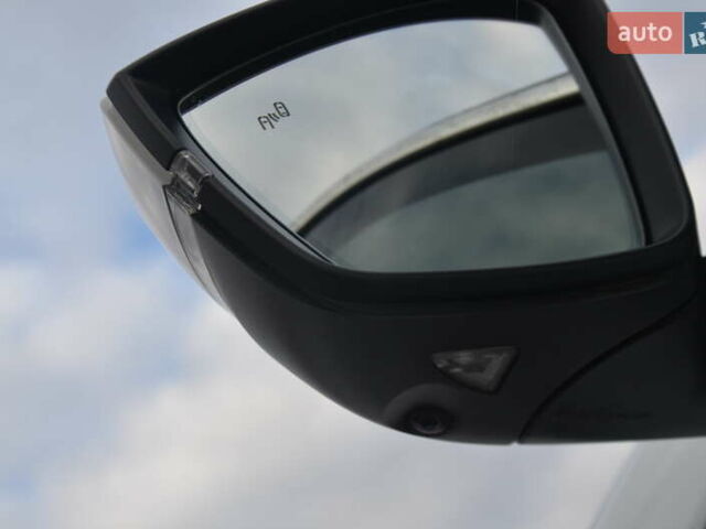 Білий Шкода Kodiaq, об'ємом двигуна 2 л та пробігом 245 тис. км за 26750 $, фото 49 на Automoto.ua