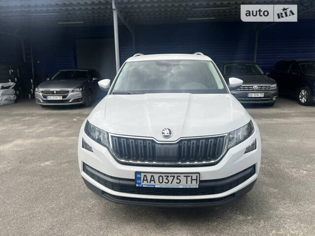 Белый Шкода Kodiaq, объемом двигателя 2 л и пробегом 67 тыс. км за 31707 $, фото 11 на Automoto.ua