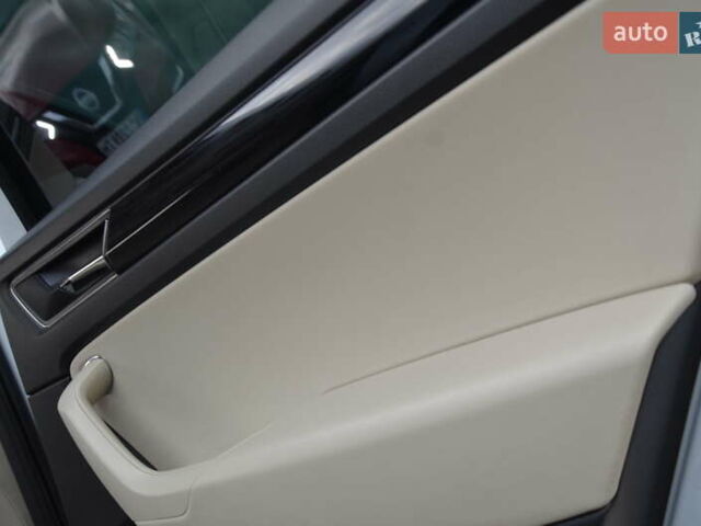 Білий Шкода Kodiaq, об'ємом двигуна 2 л та пробігом 245 тис. км за 26750 $, фото 57 на Automoto.ua