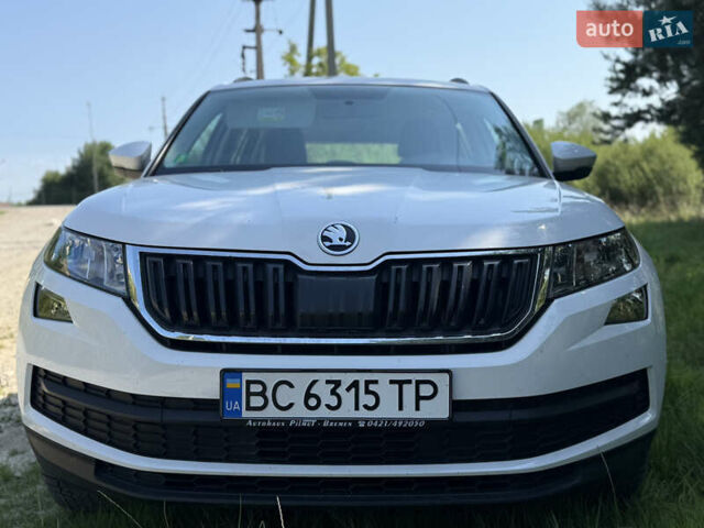 Білий Шкода Kodiaq, об'ємом двигуна 1.4 л та пробігом 78 тис. км за 18999 $, фото 2 на Automoto.ua