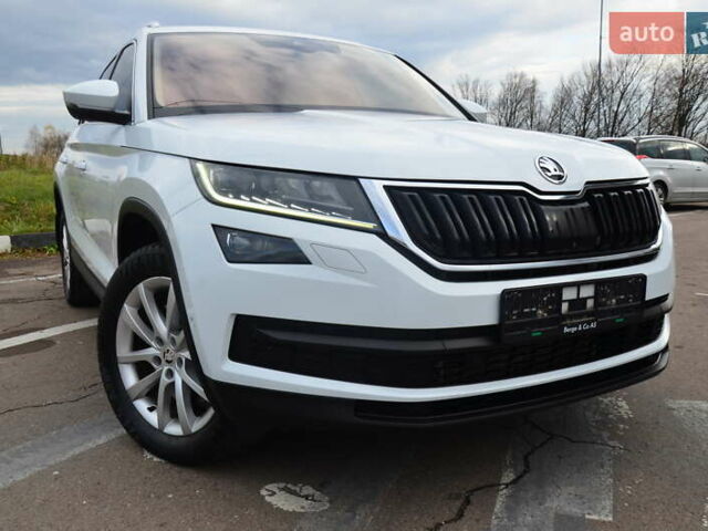 Білий Шкода Kodiaq, об'ємом двигуна 2 л та пробігом 285 тис. км за 25950 $, фото 18 на Automoto.ua