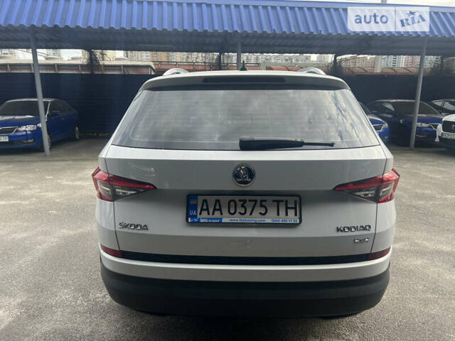 Білий Шкода Kodiaq, об'ємом двигуна 2 л та пробігом 67 тис. км за 31635 $, фото 8 на Automoto.ua