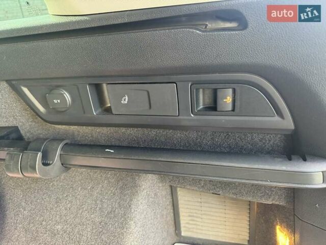 Білий Шкода Kodiaq, об'ємом двигуна 1.97 л та пробігом 195 тис. км за 28999 $, фото 11 на Automoto.ua