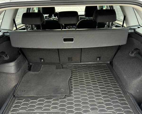 Белый Шкода Kodiaq, объемом двигателя 1.97 л и пробегом 162 тыс. км за 26500 $, фото 11 на Automoto.ua