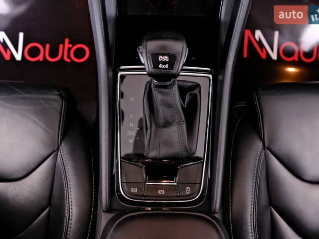 Белый Шкода Kodiaq, объемом двигателя 2 л и пробегом 170 тыс. км за 23900 $, фото 26 на Automoto.ua