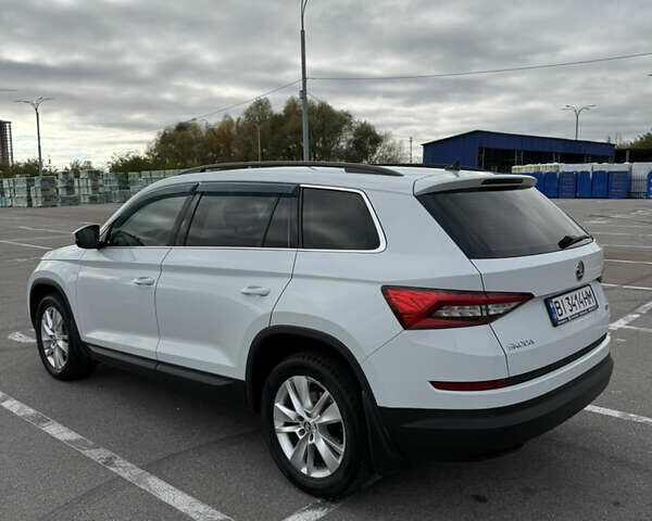 Белый Шкода Kodiaq, объемом двигателя 1.97 л и пробегом 162 тыс. км за 26500 $, фото 8 на Automoto.ua