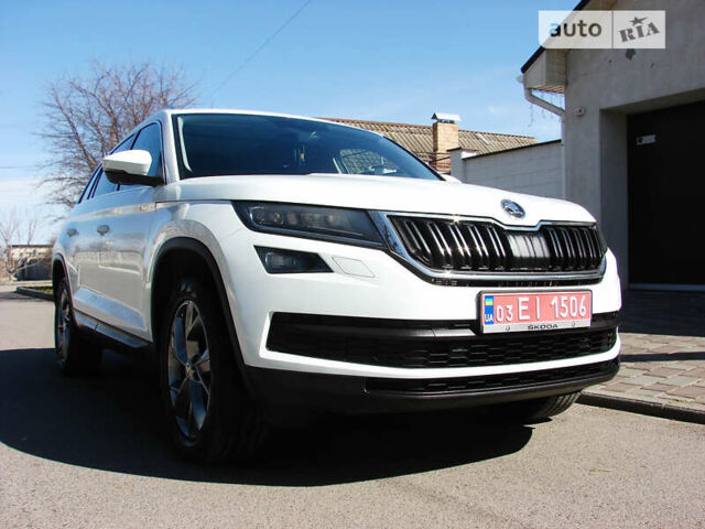 Белый Шкода Kodiaq, объемом двигателя 2 л и пробегом 179 тыс. км за 24800 $, фото 33 на Automoto.ua