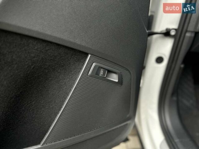 Белый Шкода Kodiaq, объемом двигателя 1.97 л и пробегом 154 тыс. км за 27000 $, фото 20 на Automoto.ua