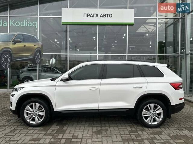 Белый Шкода Kodiaq, объемом двигателя 1.97 л и пробегом 154 тыс. км за 27000 $, фото 5 на Automoto.ua