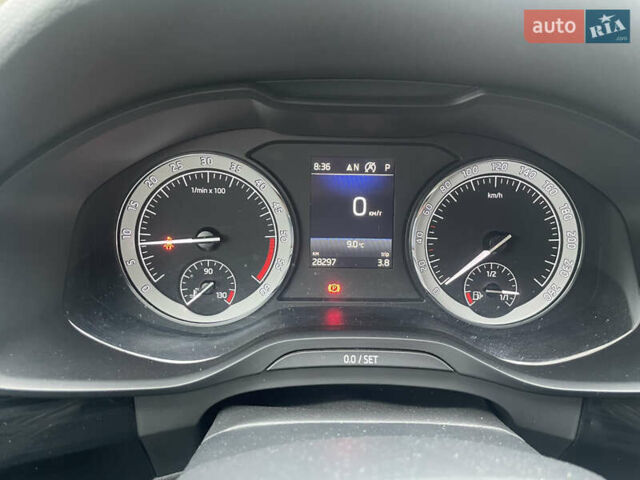 Белый Шкода Kodiaq, объемом двигателя 1.97 л и пробегом 28 тыс. км за 34000 $, фото 13 на Automoto.ua