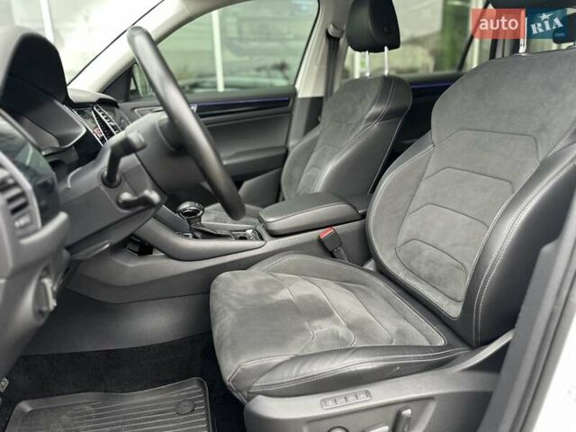Белый Шкода Kodiaq, объемом двигателя 1.97 л и пробегом 154 тыс. км за 27000 $, фото 11 на Automoto.ua